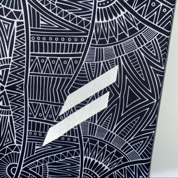 Do You Even Black and White Aztec Leggings - Picture 8 of 8